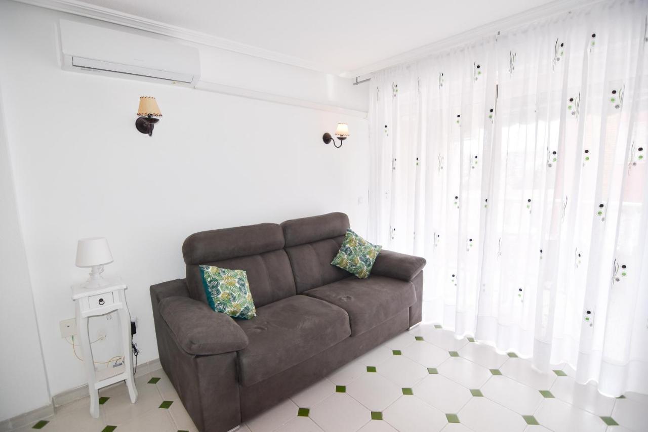 Apartamento Sol Y Playa Lägenhet Torrevieja Exteriör bild