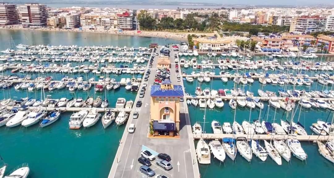 Apartamento Sol Y Playa Lägenhet Torrevieja Exteriör bild