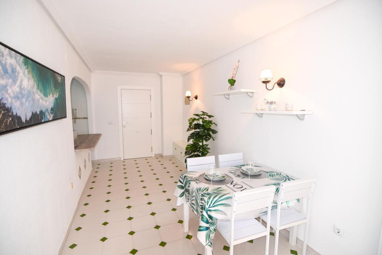 Apartamento Sol Y Playa Lägenhet Torrevieja Exteriör bild