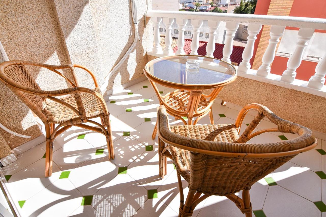 Apartamento Sol Y Playa Lägenhet Torrevieja Exteriör bild
